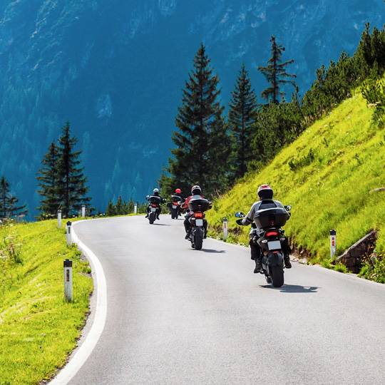 La Corse en moto, le paradis des motards entre mer et montagnes